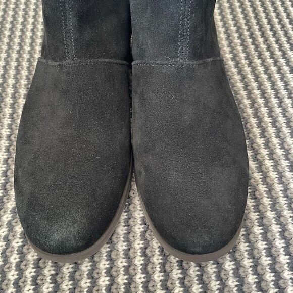 Koolaburra by Ugg Giyah Black Suede Studded Ankle Boots Women’s Shoe Size 9.5 - Picture 3 of 12